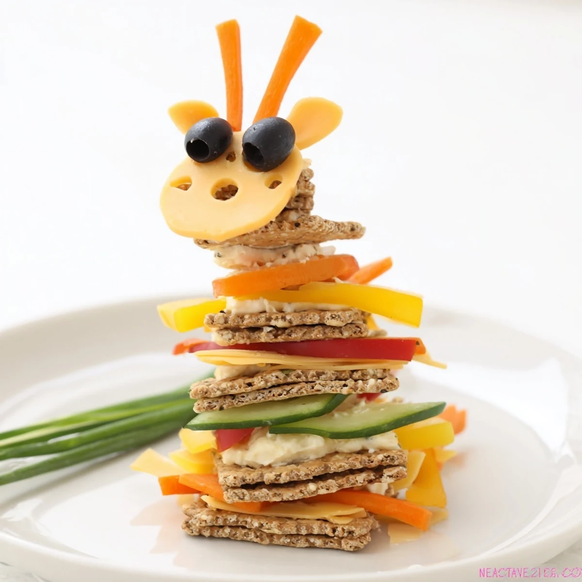 Stack up the fun with these delicious Giraffe Tall Cracker Stacks, perfect party food!