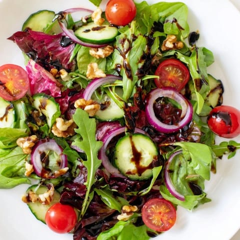 Quick Balsamic Vinegar Salad